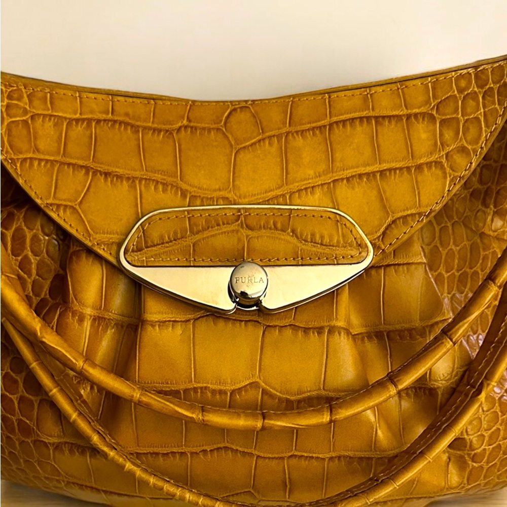 Furla cognac crocodile embossed large leather baguette - Picture 3 of 16